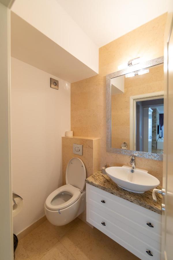 בוקרשט Saphir Stein Residence Apartment 19Th מראה חיצוני תמונה